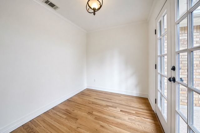 4306 Essex Court, Arlington, TX 76016