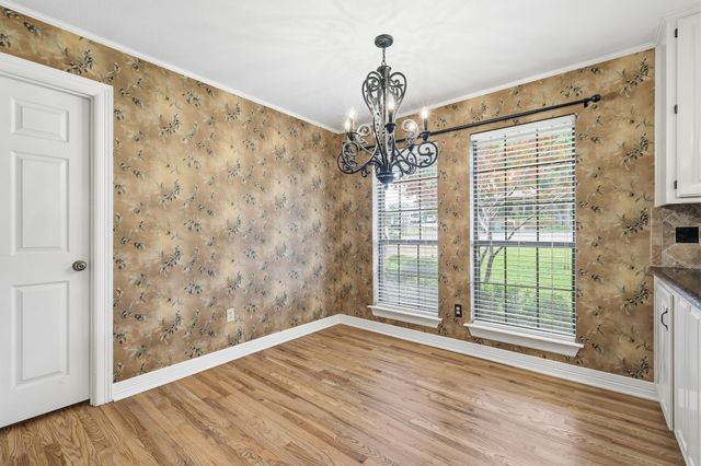 4306 Essex Court, Arlington, TX 76016