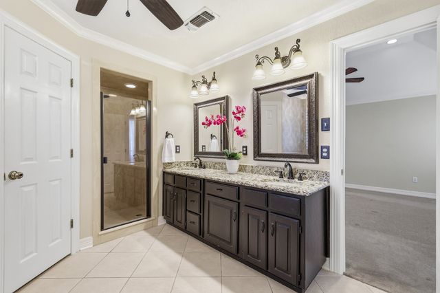 4306 Essex Court, Arlington, TX 76016