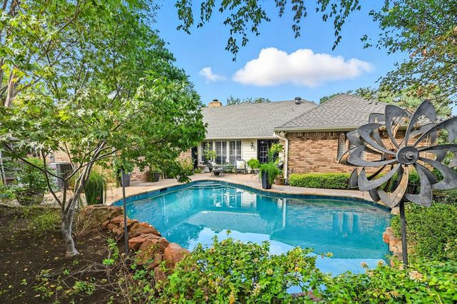 4306 Essex Court, Arlington, TX 76016