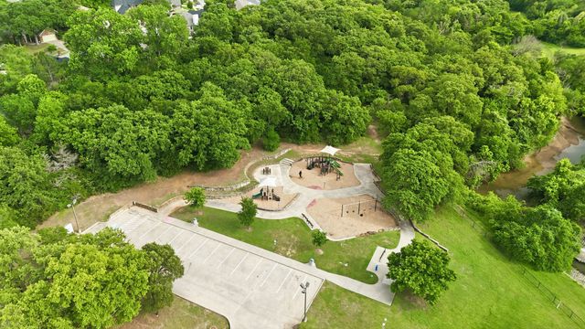 4306 Essex Court, Arlington, TX 76016