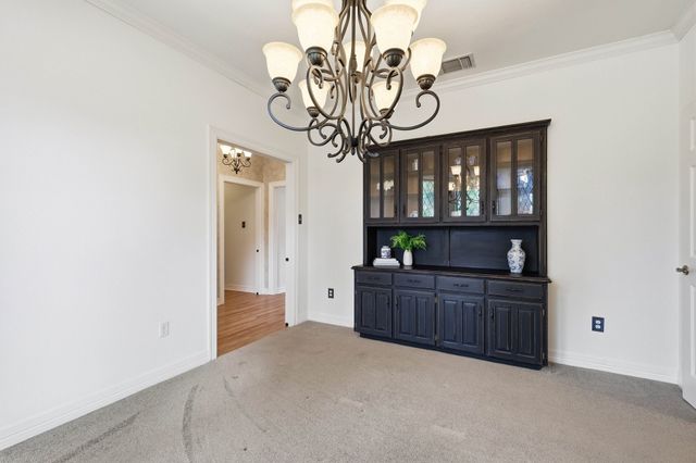 4306 Essex Court, Arlington, TX 76016