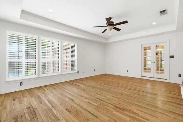 4306 Essex Court, Arlington, TX 76016