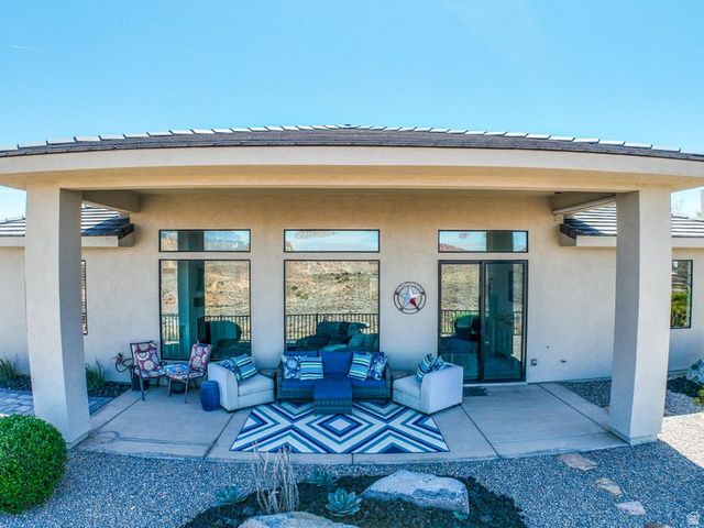 186 S MEGOZZO DR, St. George, UT 84770