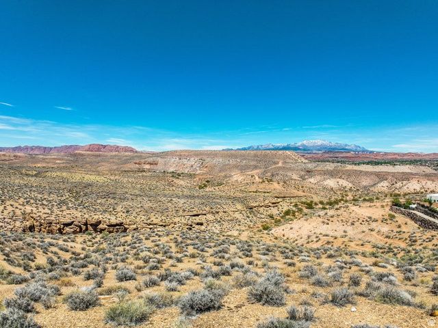 186 S MEGOZZO DR, St. George, UT 84770