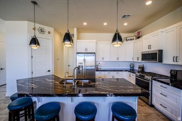 186 S MEGOZZO DR, St. George, UT 84770