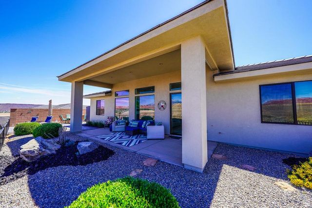 186 S MEGOZZO DR, St. George, UT 84770