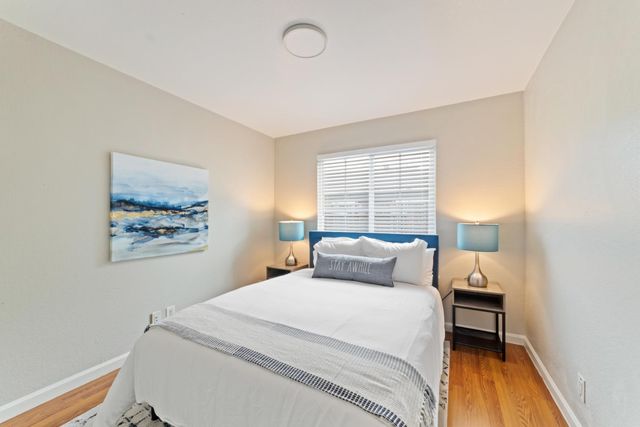 6735 Old Oak Ct, Citrus Heights, CA 95610