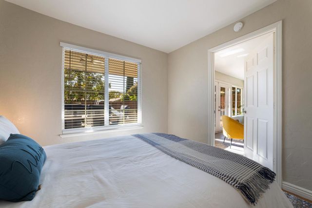 6735 Old Oak Ct, Citrus Heights, CA 95610