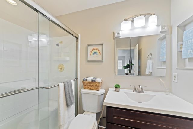 6735 Old Oak Ct, Citrus Heights, CA 95610