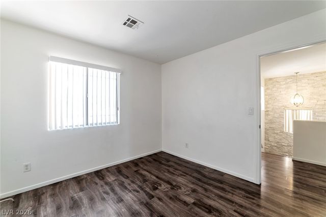 9632 Gatesville Avenue, Las Vegas, NV 89148