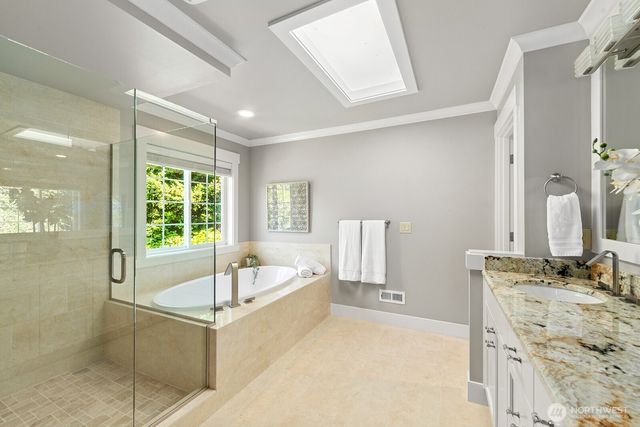 4834 118th Avenue NE, Kirkland, WA 98033