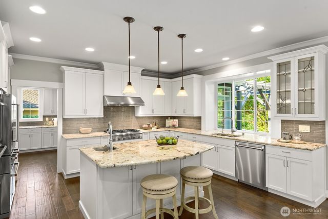 4834 118th Avenue NE, Kirkland, WA 98033
