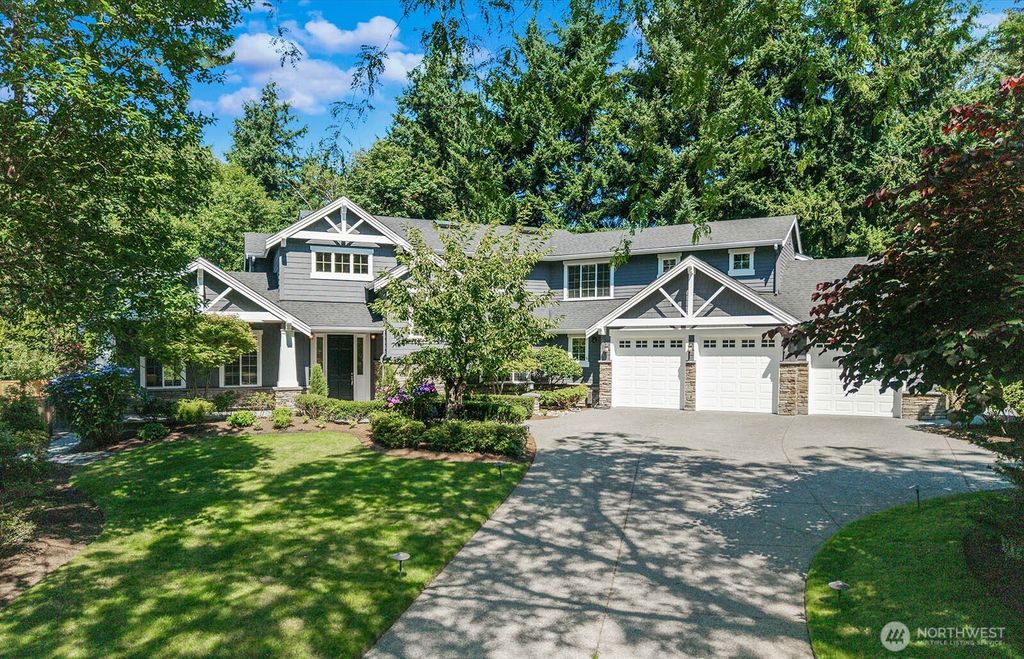 4834 118th Avenue NE, Kirkland, WA 98033