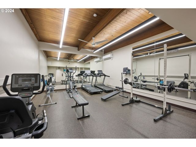 2221 Sw 1ST Ave 1622, Portland, OR 97201
