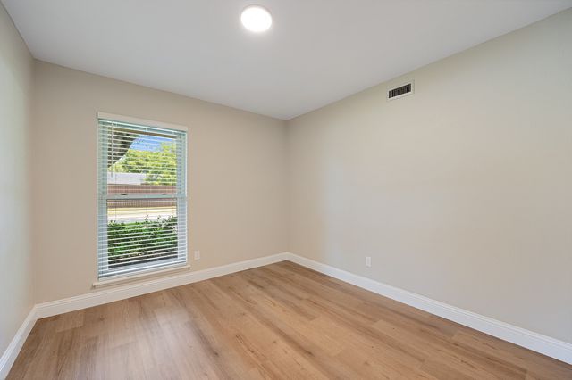 2012 Apple Valley Road, Plano, TX 75023