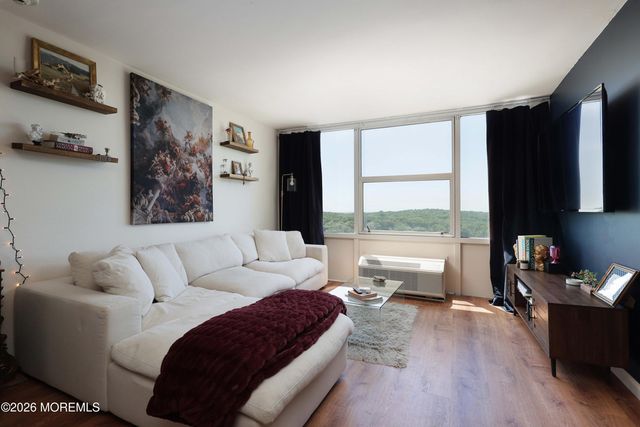 1 Scenic Drive 1002, Highlands, NJ 07732