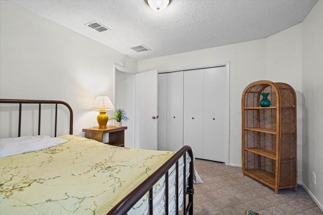 1617 W Braker LN B, Austin, TX 78758