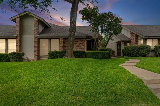 1617 W Braker LN B, Austin, TX 78758