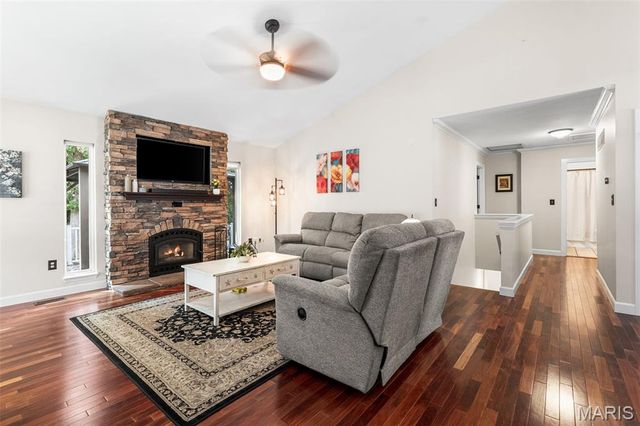 65 Adventura Drive, Festus, MO 63028