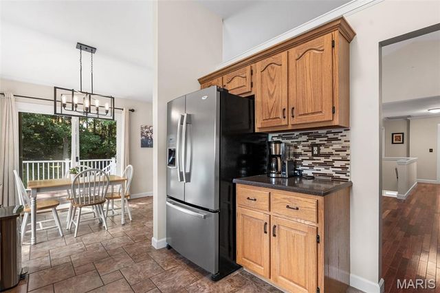 65 Adventura Drive, Festus, MO 63028