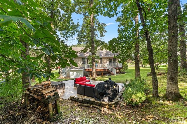 65 Adventura Drive, Festus, MO 63028