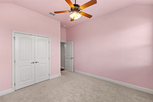106 King Arthur Court, Glen Rose, TX 76043