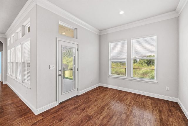 106 King Arthur Court, Glen Rose, TX 76043