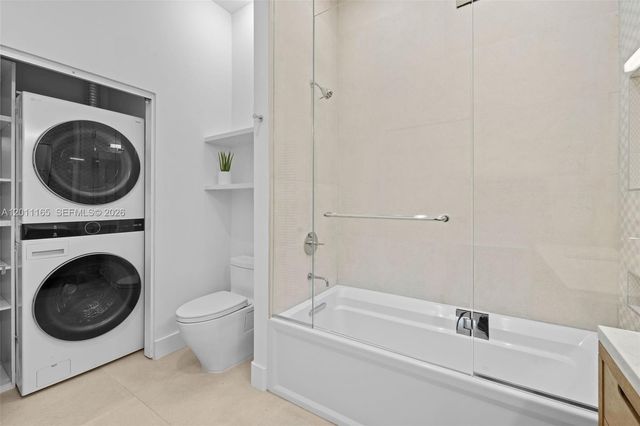 2001 Meridian Ave PH-17, Miami Beach, FL 33139