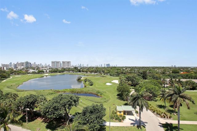 2001 Meridian Ave PH-17, Miami Beach, FL 33139