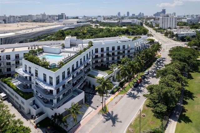 2001 Meridian Ave PH-17, Miami Beach, FL 33139