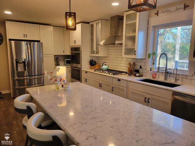 9503 Vernon Road, Burns Twp, MI 48414