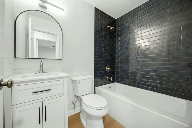 2270 Newport Landing, Alpharetta, GA 30009
