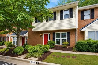 2270 Newport Landing, Alpharetta, GA 30009