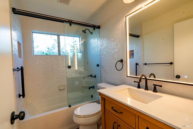 4215 Mataro Ct, Napa, CA 94558