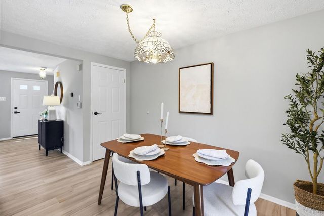 7807 BREEZY DOWN TER, Rockville, MD 20855