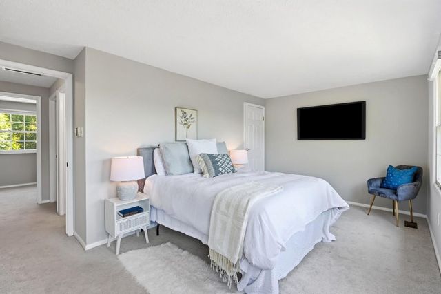 7807 BREEZY DOWN TER, Rockville, MD 20855