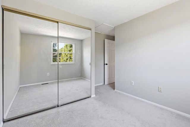 7807 BREEZY DOWN TER, Rockville, MD 20855