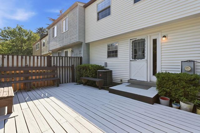 7807 BREEZY DOWN TER, Rockville, MD 20855