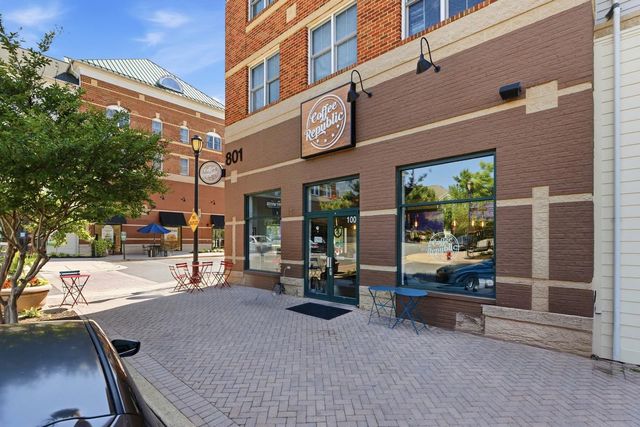 7807 BREEZY DOWN TER, Rockville, MD 20855