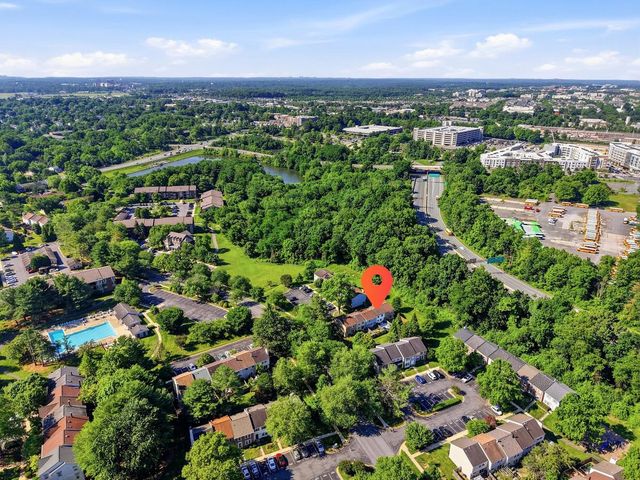 7807 BREEZY DOWN TER, Rockville, MD 20855
