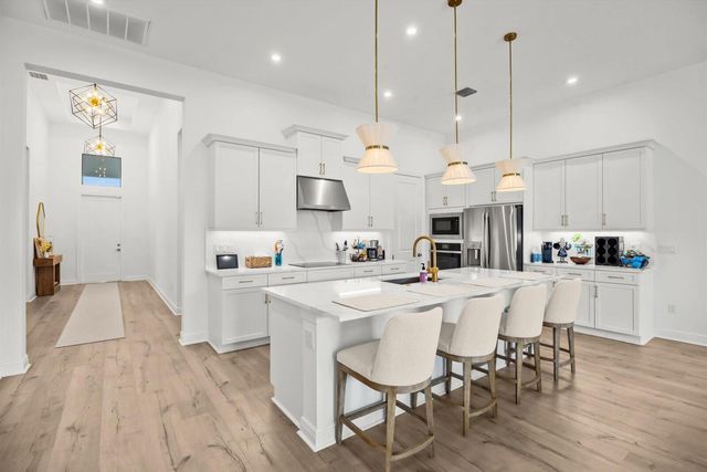 12882 SW Taranto Way, Port St. Lucie, FL 34987