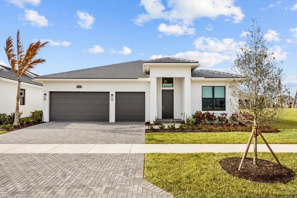 12882 SW Taranto Way, Port St. Lucie, FL 34987