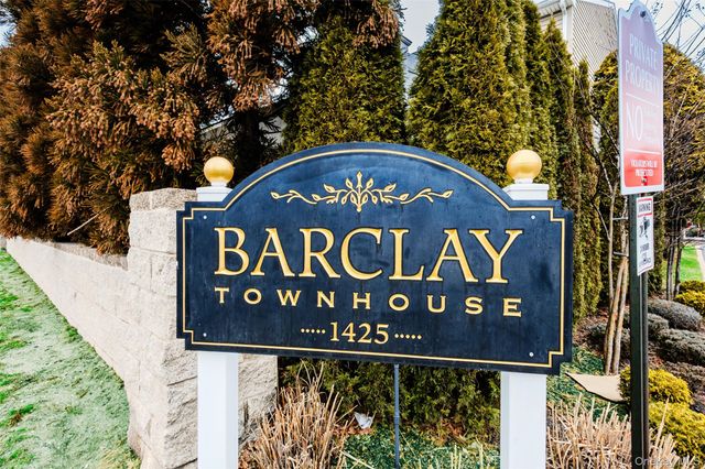 1425 Jerusalem Ave. 7, North Merrick, NY 11565