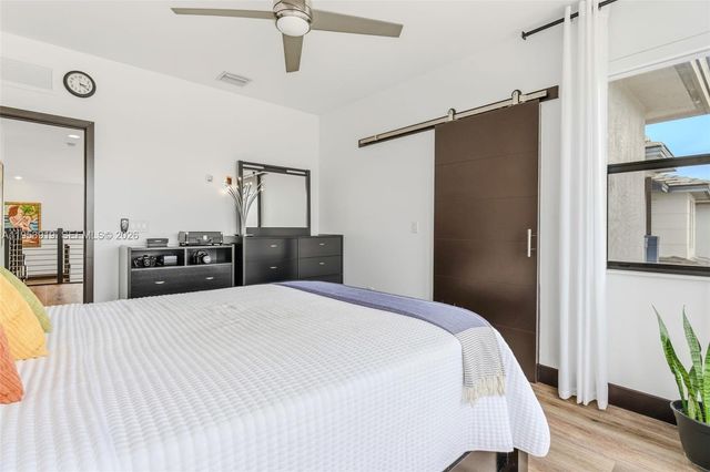 16044 SW 136th Way, Miami, FL 33196