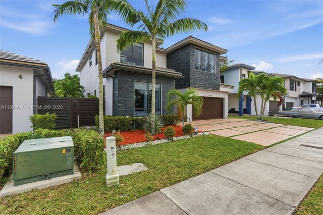 16044 SW 136th Way, Miami, FL 33196