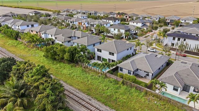 16044 SW 136th Way, Miami, FL 33196