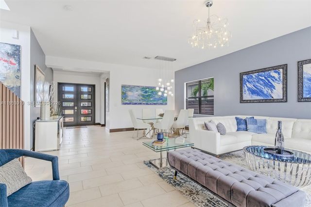 16044 SW 136th Way, Miami, FL 33196