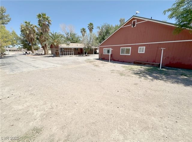 2025 Whipple Avenue, Logandale, NV 89021