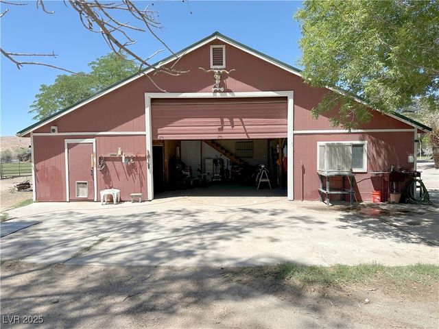 2025 Whipple Avenue, Logandale, NV 89021